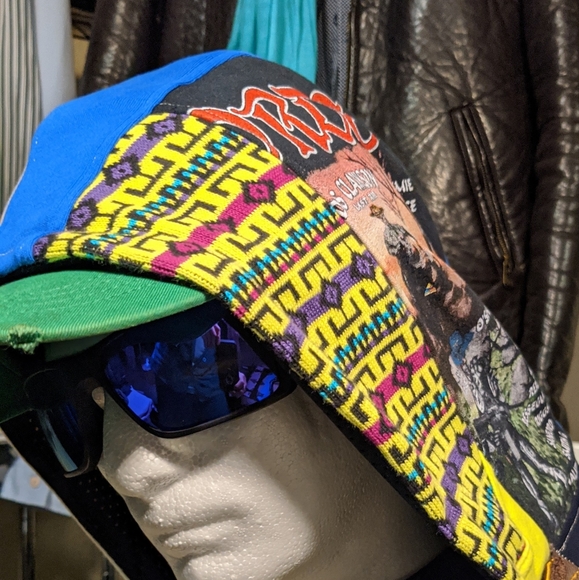 Amen hoodie condition is brand new - Picture 5 of 8